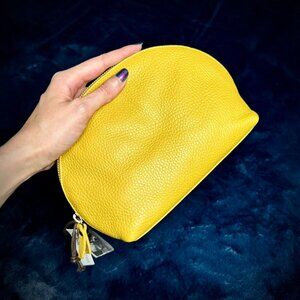 Valentina Italian beautiful yellow leather clutch bag, featuring a zipper closur